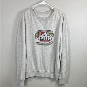 seattle Space Needle sweatshirt‎ Gray Crewneck Sweater with Graphic Design